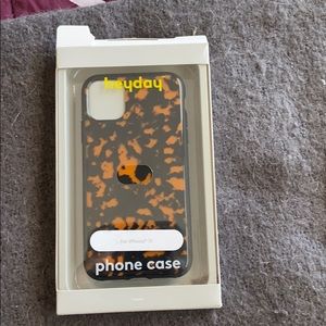 An IPhone 11 heyday case